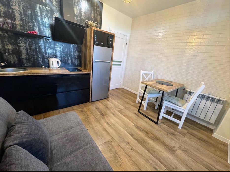 1-кімнатна квартира в самому центрі міста на 4 поверсі!