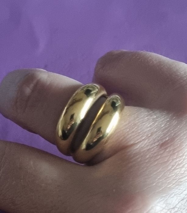 Anel dourado, em aço inoxidável, tamanho 18