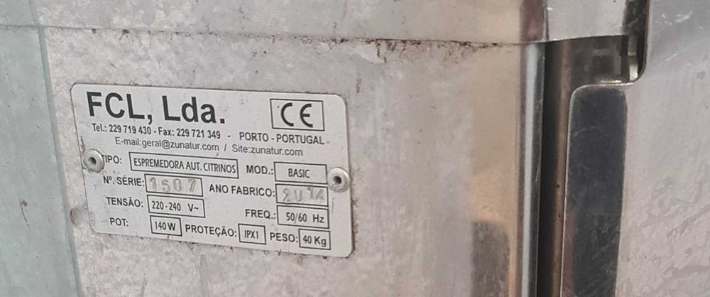 Espremedor Automático de Citrinos ZUNATUR