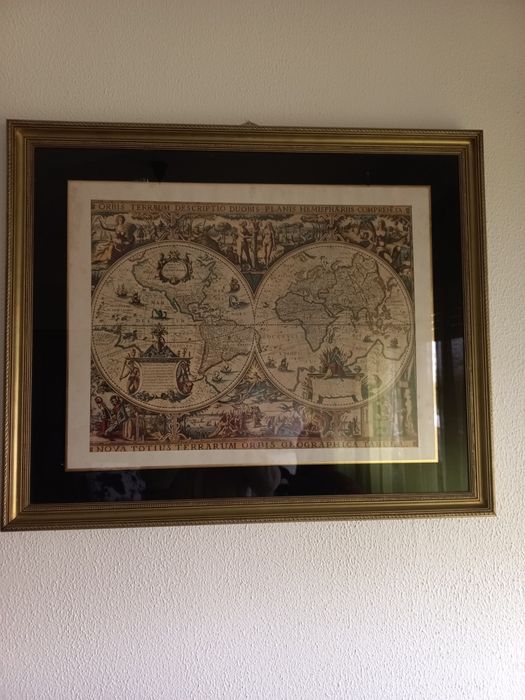 2 quadros em bom estado