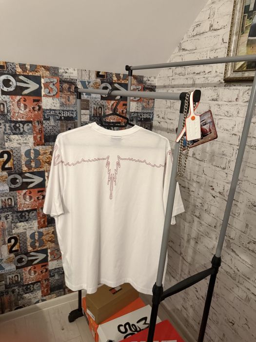 Футболка marcelo burlon