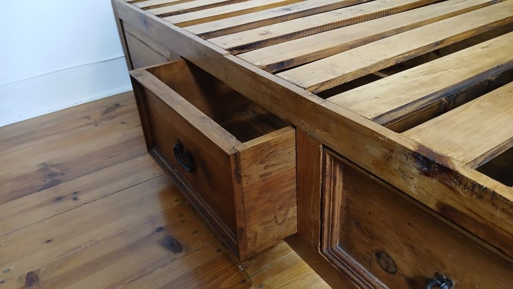 Cama madeira mexicana (já não se faz)