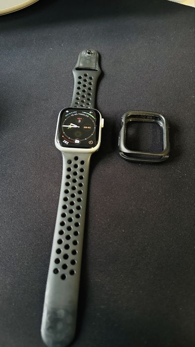 Apple watch Series 8 45”