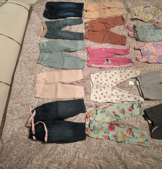 Karton ciuszków dla dziewczynki 80/86