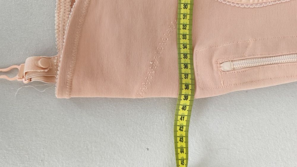 Pas do pończoch vintage