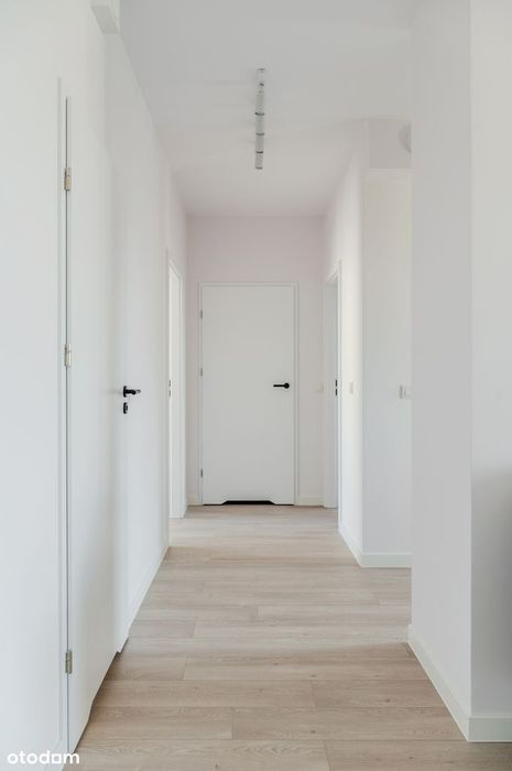 3 Pokoje z balkonem | free WiFi | CH Promenada | Pet friendly