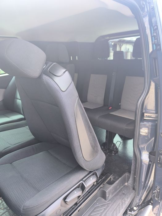 Авто продаж Форд  Кустом