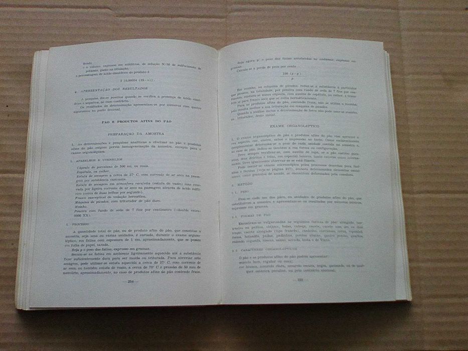 Análise de géneros alimentícios : métodos físicos e quimícos