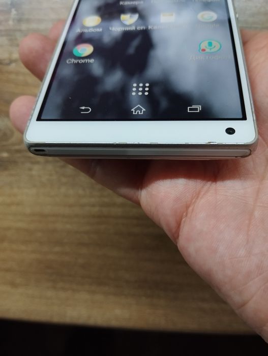 Телефон sony xperia ZL C6503