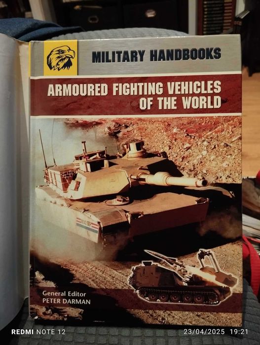Armoured Fighting Vehicles of the world - Peter Darman