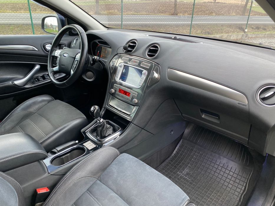 Ford Mondeo 2.0 tdci Titanium convers+ xenon skóra navi Chromy zadbany