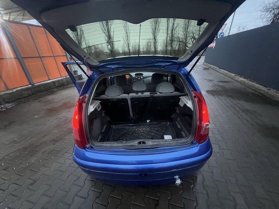 Продам ситроен С3 1.6 бензин