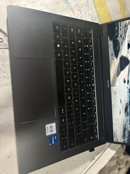 Laptop Huawei Matebook D14