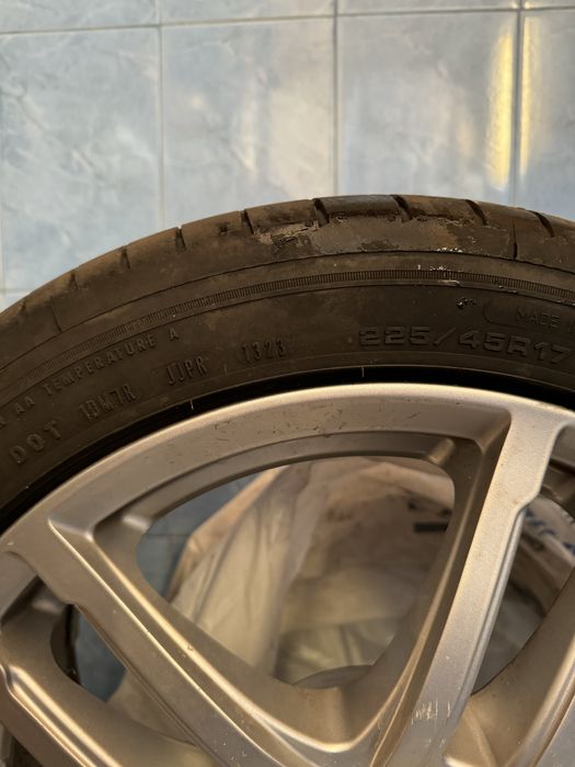 Комплект коліс в зборі R17 Goodyear