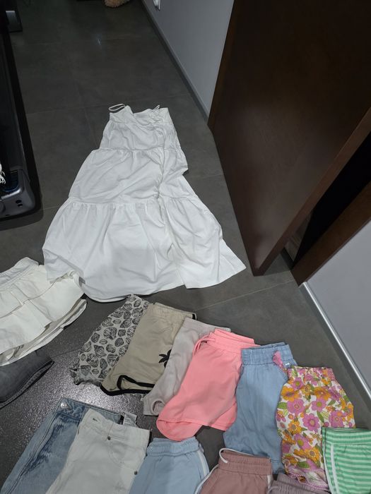 Sprzedam ubrania dla dziewczynki 140-160 cm