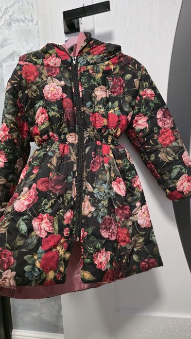 Płaszcz handMade 116/122 nowy