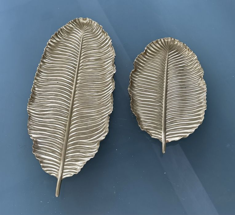 Duas peças decorativas em metal dourado!