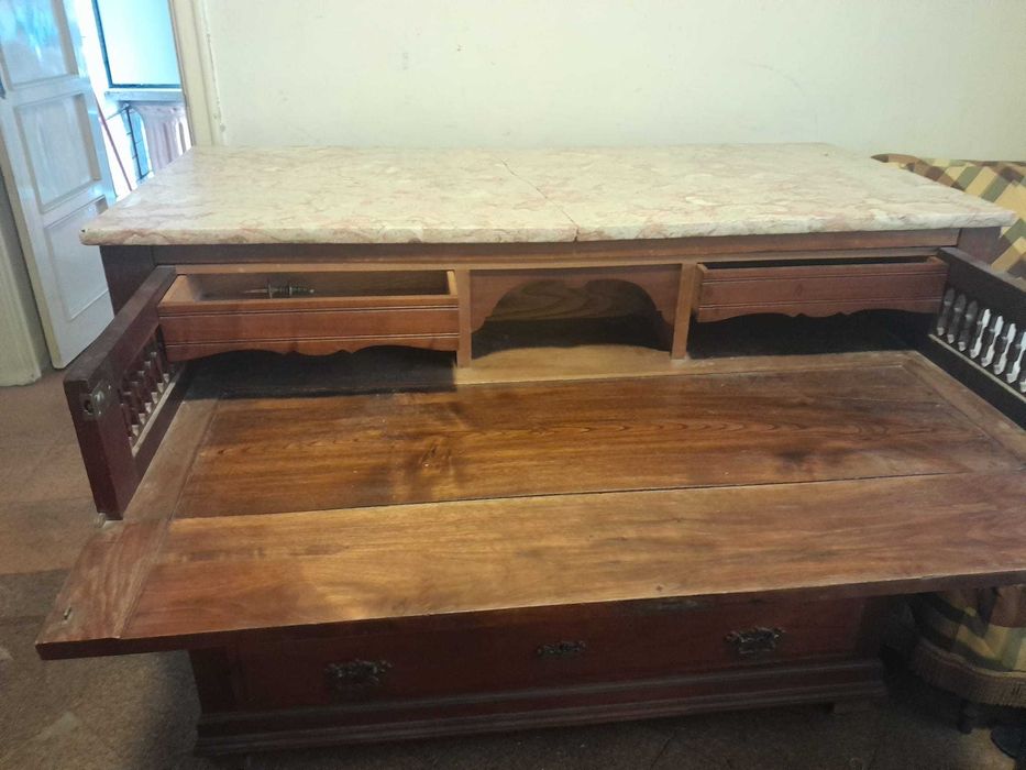 Secretária Antiga com Tampo em Mármore