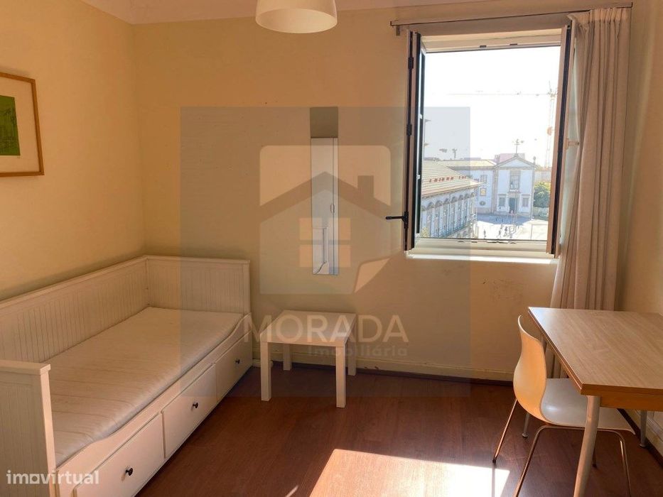 Apartamento T2 Mobilado || Centro Histórico Do Porto