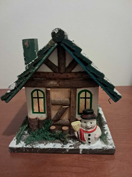 Casinha de Pássaro Artesanal de Madeira (motivo Natal)