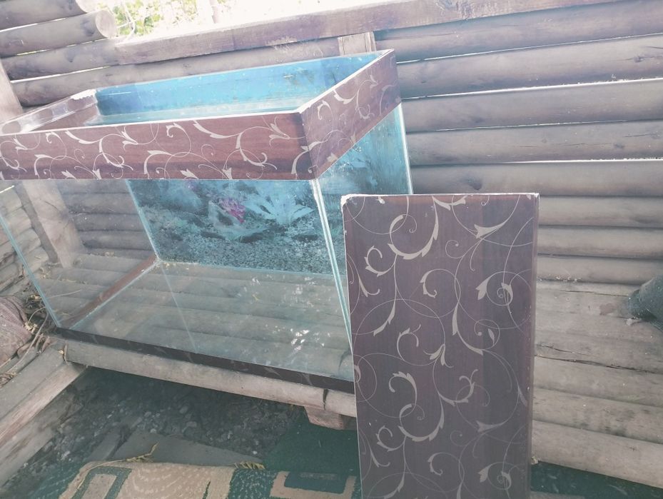 Продам акваріум на 140 л