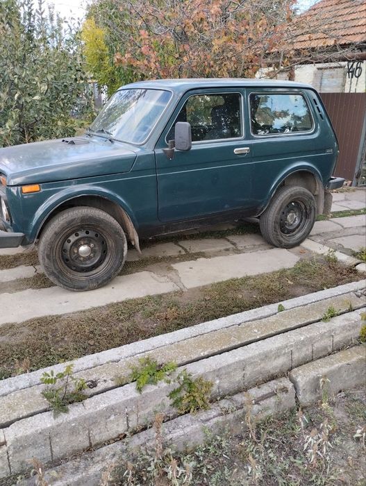 Продам авто Нива