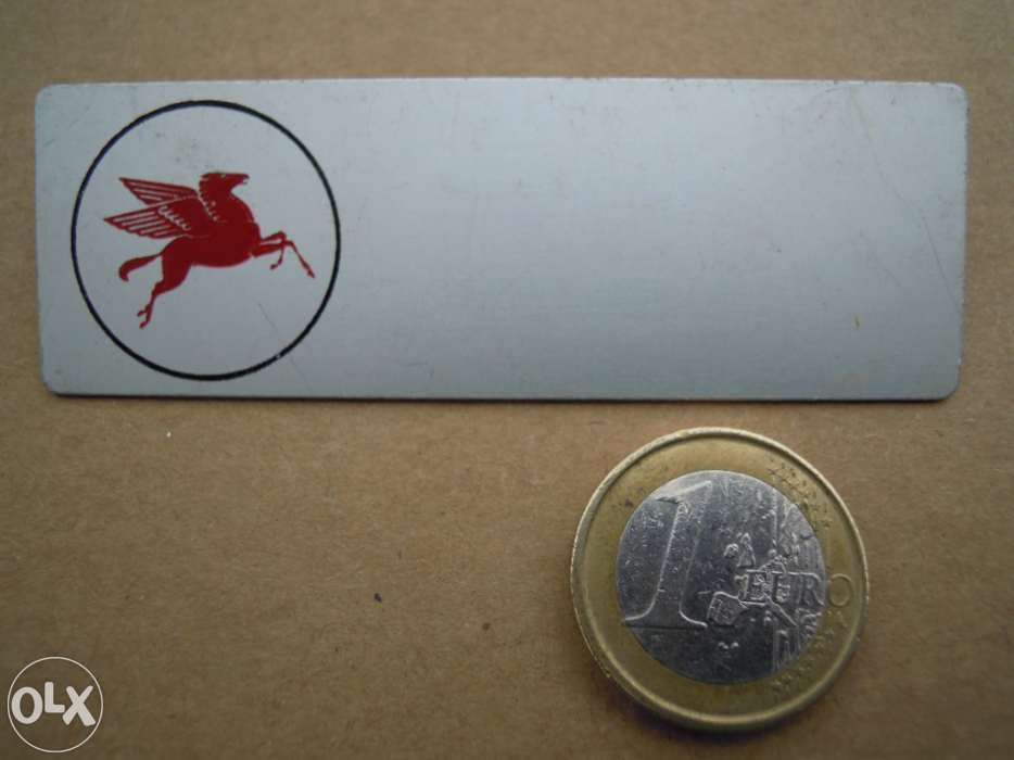 Crachá Mobil gasolineira Pegaso combustível antigo automovel