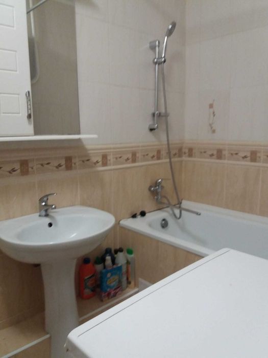 Здам 1-кім .по Небожинського,р-н Боярка.