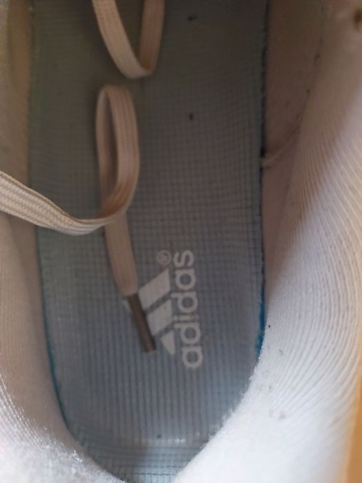 Кроссовки Adidas