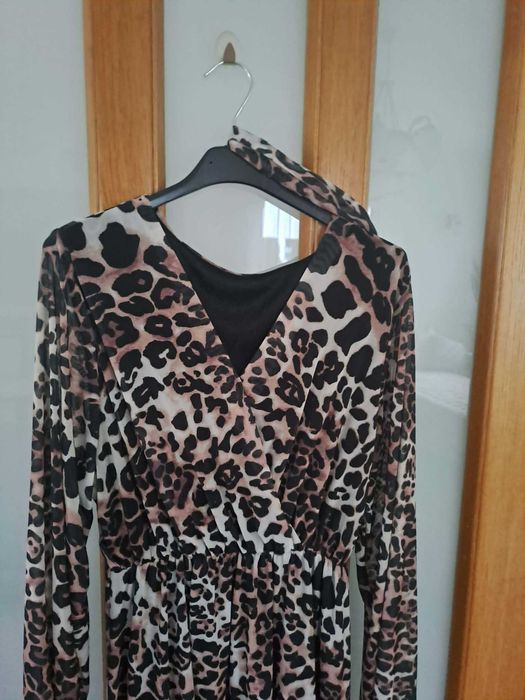 Elegancka sukienka panterka