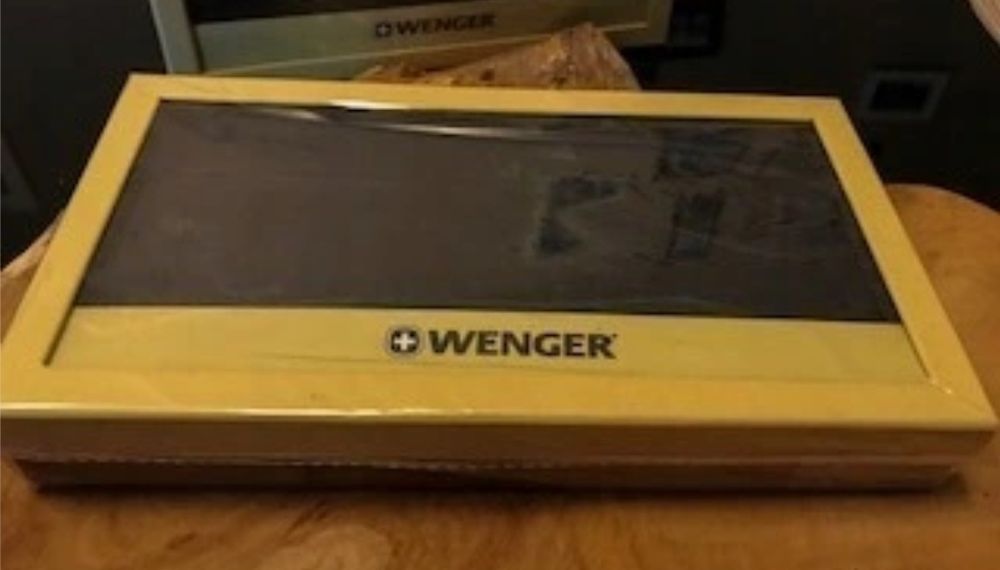 Портмоне-клатч Wenger Швейцарія. Буйволяча шкіра. Оригінал. Унісекс.