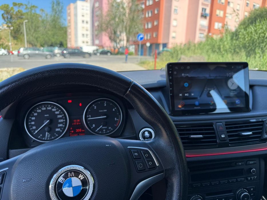 Automóvel BMW X1