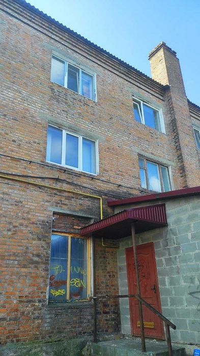 Будівля готелю, 84/100 частки площею 1 362.00 кв.м у м. Сарни - View 5