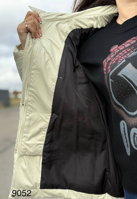 Жіноча куртка демісезон