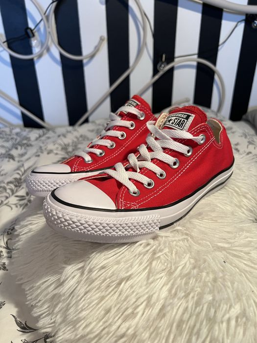 Converse czerwone w idealnym stanie rozmiar 38