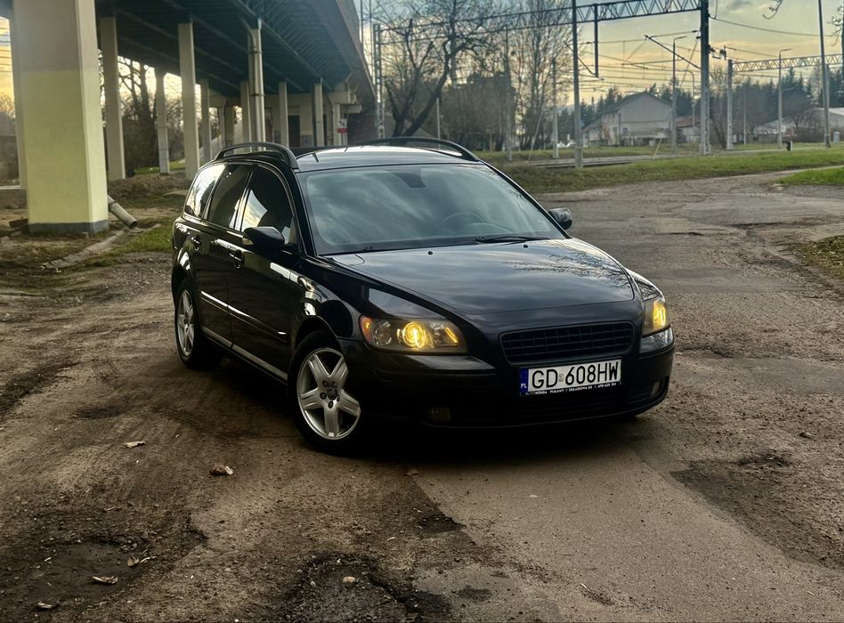 Volvo v50 2.5t summun