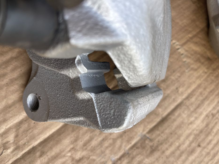 Ауді а4б6 а4б7  супорта в ідеальному стані оригінал