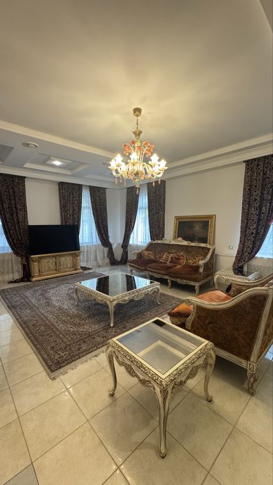 Будинок за адресою Куликове поле пл. (площа 750 м²) - Atlanta.ua - фото 2