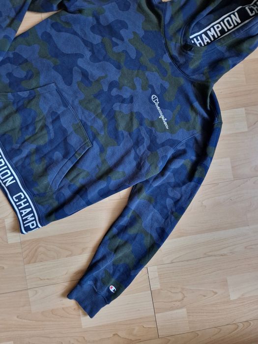 Bluza Champion
Rozmiar: M
Szerokość mierzona pod pachami: 2x52/53cm
Dł
