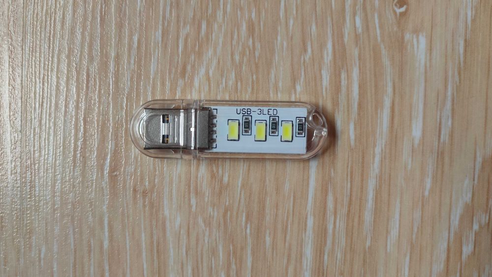 кнопки, штекера, Світлодіодні лампочки, гнезда DC, Роз'єм micro USB