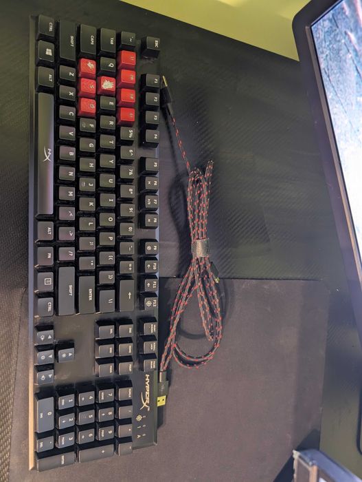HyperX Alloy FPS Mechanical Keyboard Cherry MX AZERTY