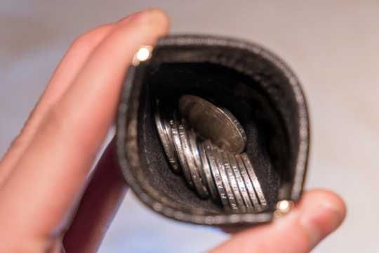 Quiver (VDR) by Kelvin Chow