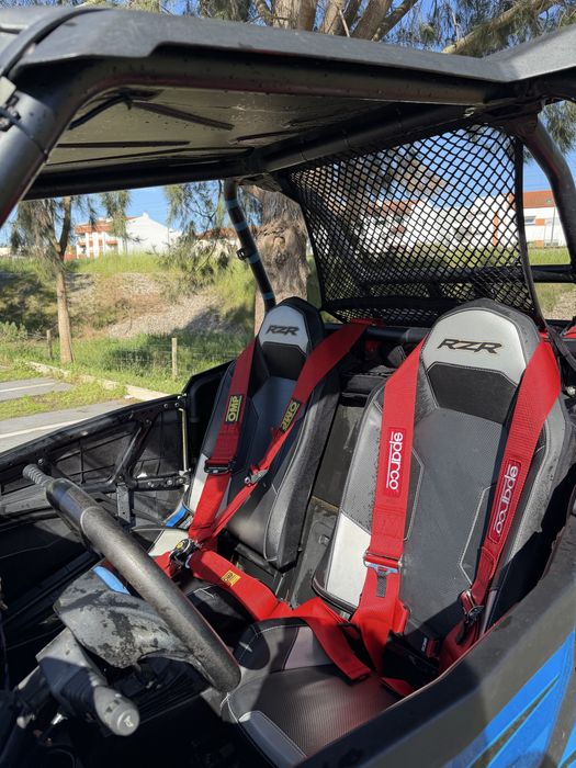 Polaris rzr 1000 matriculado