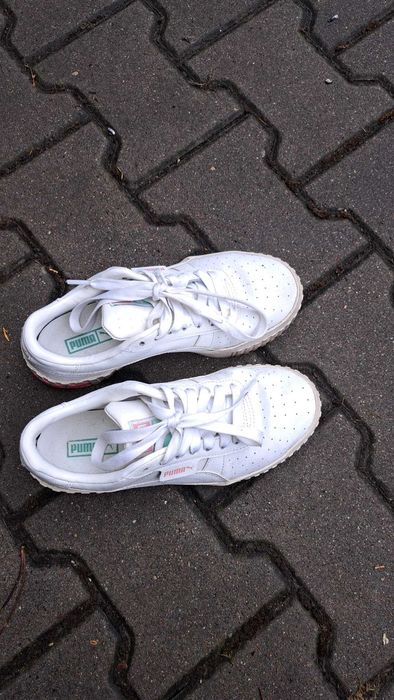 Sportowe buty damskie Pumy