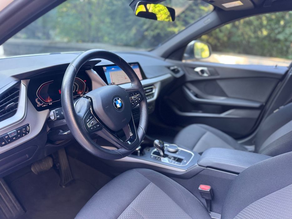 BMW 1 Series 2021 VIN WBA7M910907J09986 фото оголошення 8 з 24
