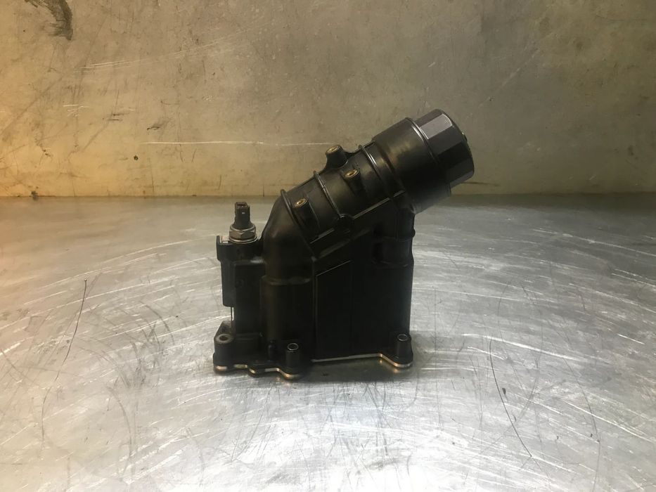 CORPO DO FILTRO DE OLEO BMW 120D 2.0D E87 E60 E90 N47 7807799