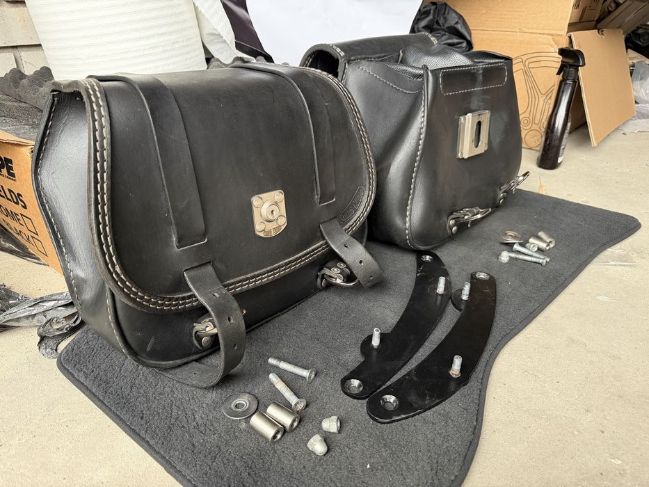 Шіряна сумка INDIAN scout bobber