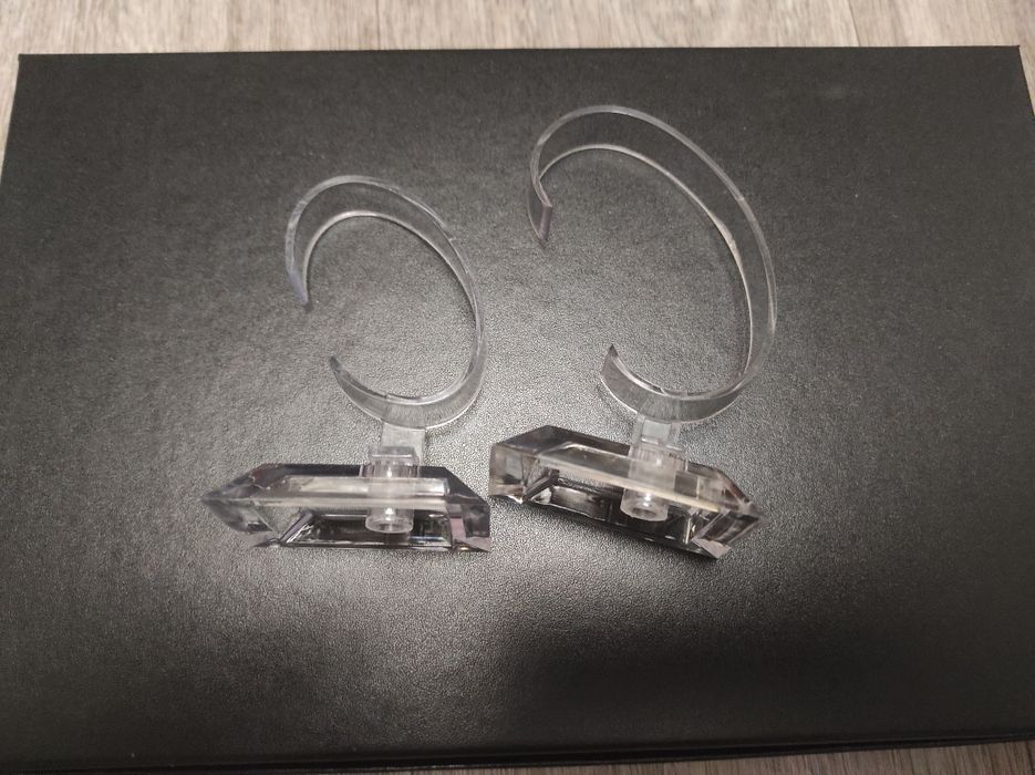 Подставки для часов