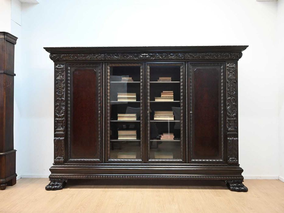 klasyczna biblioteka z około 1920 roku 091802