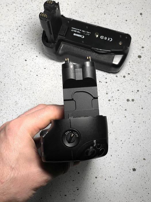 Вживаний бустер Canon grip BG-E7 для Canon 7D